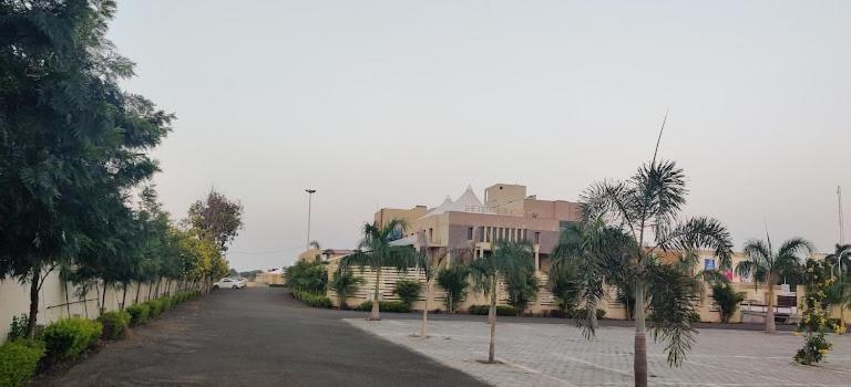 The Celestial Park, Bhopal Hotel Bagian luar foto