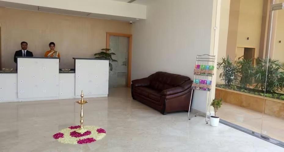 The Celestial Park, Bhopal Hotel Bagian luar foto